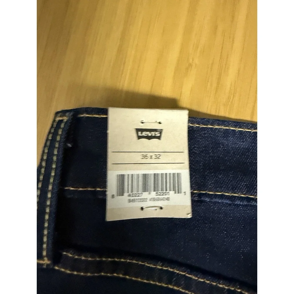 Levis levi men